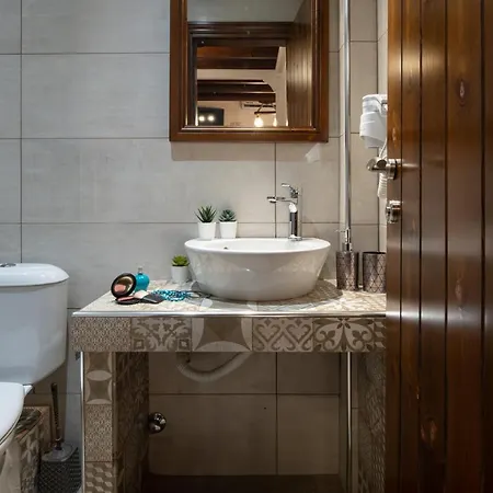 Bosporus Apartment