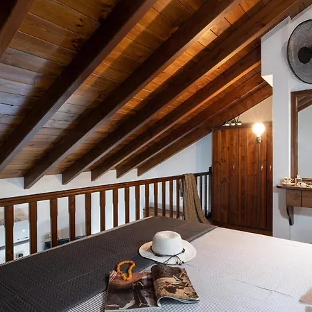 Bosporus Apartment *